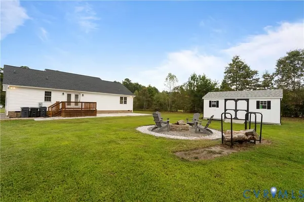 12442 Quaker RD, Dinwiddie, VA 23841