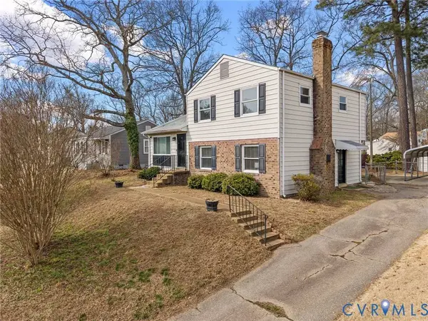 2224 Watts LN, Henrico, VA 23223