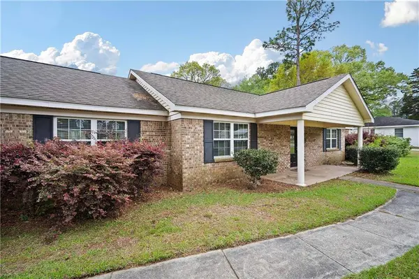 627 Spanish Main ST, Spanish Fort, AL 36527