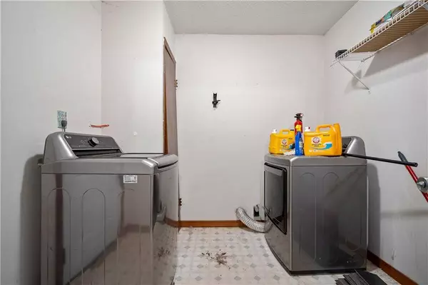 6441 Mcadams DR W, Theodore, AL 36582