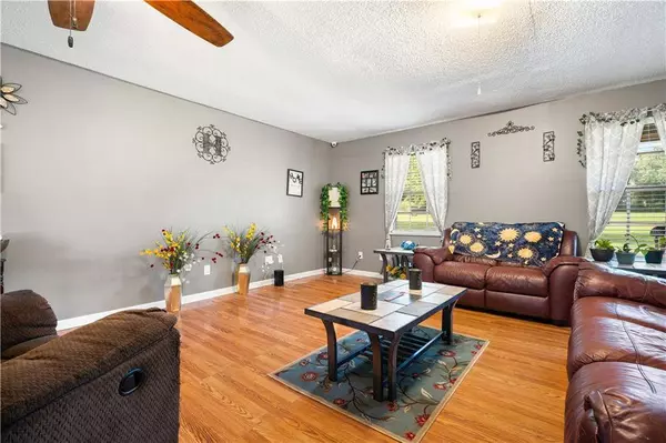 12330 Diffee RD, Grand Bay, AL 36541