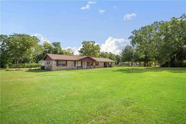 12330 Diffee RD, Grand Bay, AL 36541