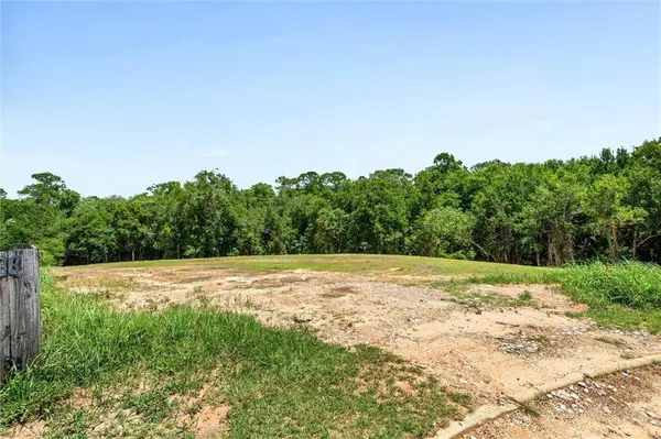 0 Creek CT, Mobile, AL 36695