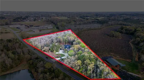 9501 Ben Hamilton RD, Theodore, AL 36582