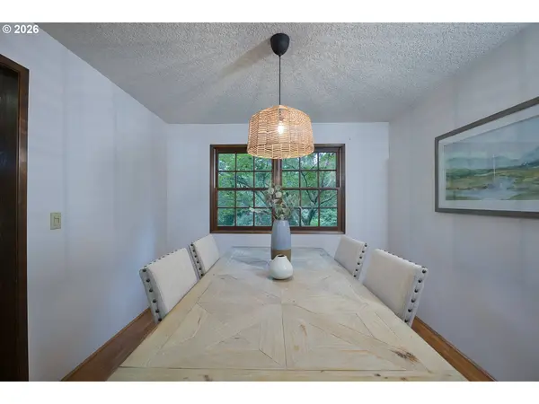 5825 SW SPRUCE AVE, Beaverton, OR 97005
