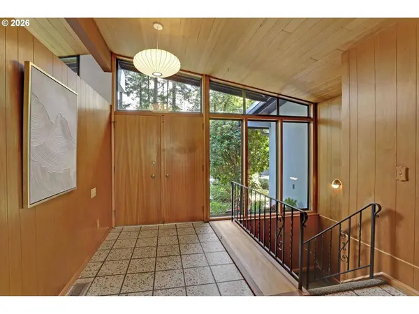 5575 NW 137TH AVE, Portland, OR 97229