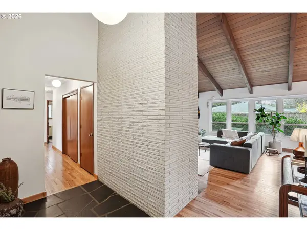 3133 SE 152ND AVE, Portland, OR 97236