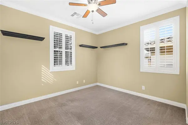 956 Rue Grand Paradis LN, Henderson, NV 89011