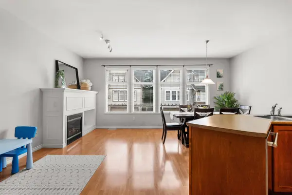 6588 188 ST #33, Surrey, BC V3S 1Z6