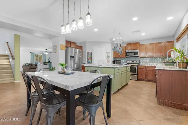 28204 N GRANITE Avenue, San Tan Valley, AZ 85143