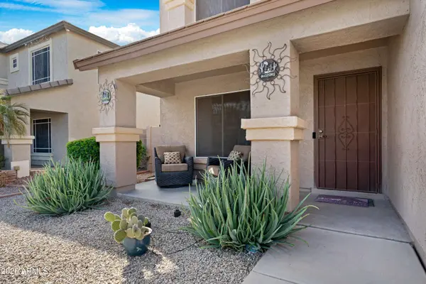 28204 N GRANITE Avenue, San Tan Valley, AZ 85143