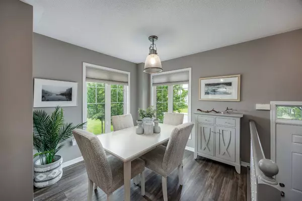 571 Longworth AVE #9, Clarington, ON L1C 0H3