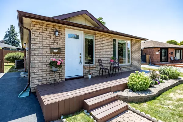 774 Downview CRES, Oshawa, ON L1H 7W3