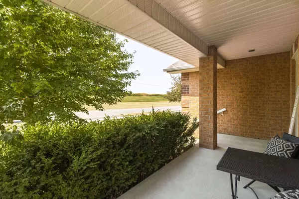 178 McLaughlin RD, Kawartha Lakes, ON K9V 6L8