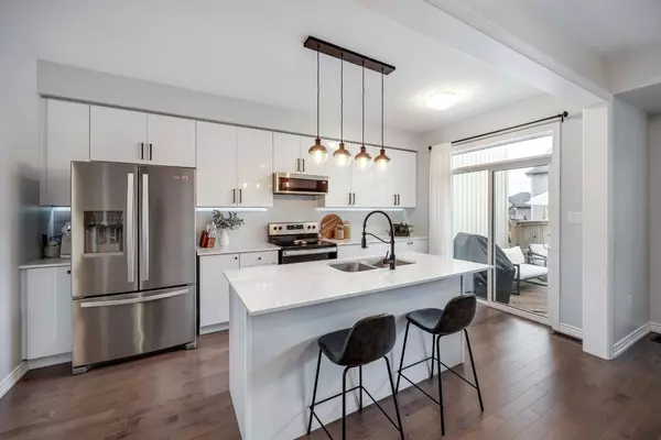 48 Highlands BLVD, Cavan Monaghan, ON L0A 1G0