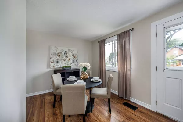 258 Verdun RD, Oshawa, ON L1H 5T2