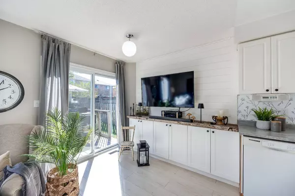 13 Fieldcrest AVE, Clarington, ON L1E 2X3