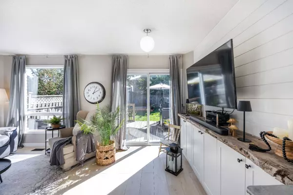 13 Fieldcrest AVE, Clarington, ON L1E 2X3