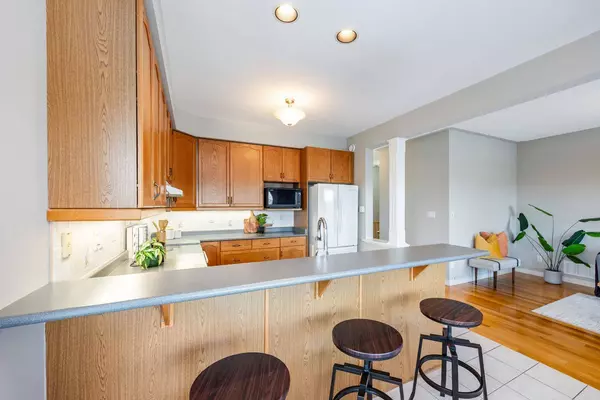 69 Padfield DR, Clarington, ON L1C 5E7