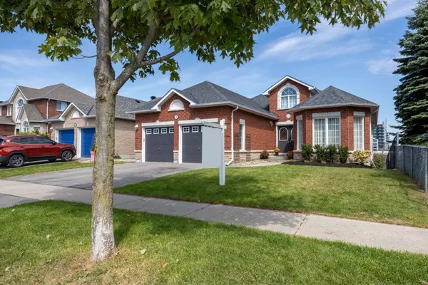 69 Padfield DR, Clarington, ON L1C 5E7