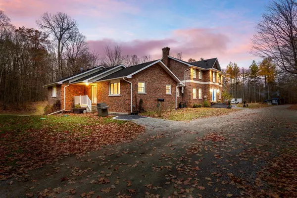 398 Sandy Hook RD, Kawartha Lakes, ON L0A 1K0