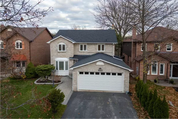 662 Cognac CRES, Pickering, ON L1X 1L7