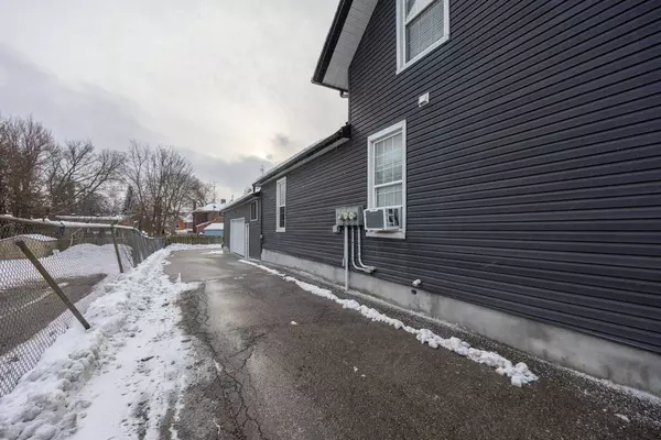 113 King ST E, Clarington, ON L1C 1N4