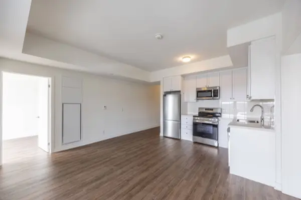 51 Clarington BLVD #402, Clarington, ON L1C 7J8