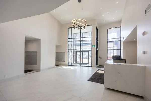 51 Clarington BLVD #402, Clarington, ON L1C 7J8