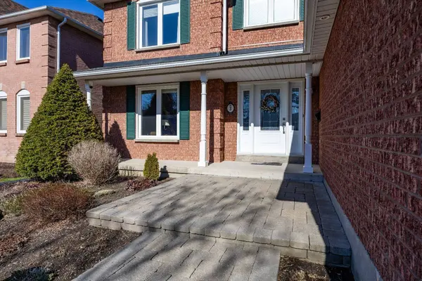 3 Remi CT, Clarington, ON L1B 1J1