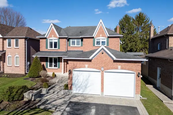 3 Remi CT, Clarington, ON L1B 1J1