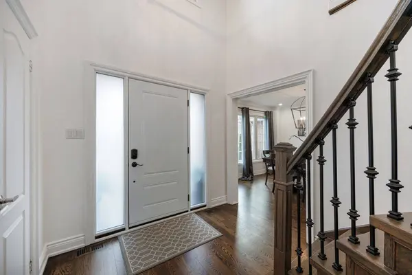 55 Mull CRES, Clarington, ON L1E 2E2