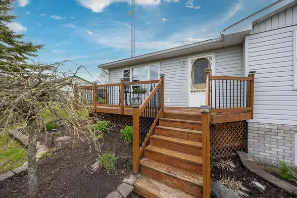 71 Morgan RD, Belleville, ON K0K 3E0