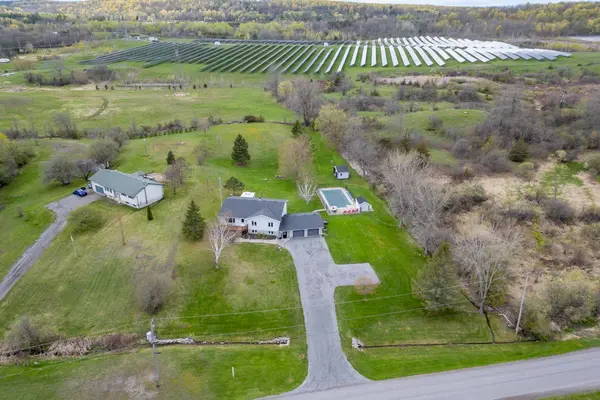 71 Morgan RD, Belleville, ON K0K 3E0
