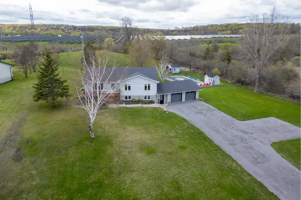 71 Morgan RD, Belleville, ON K0K 3E0
