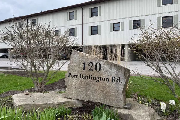 120 Port Darlington RD #16, Clarington, ON L1C 6V1