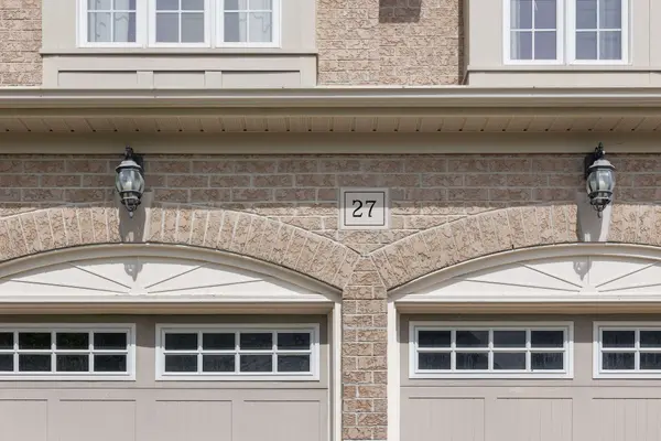 27 Goodall CRES, Clarington, ON L1C 0G2