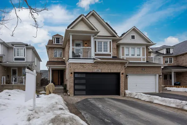 181 Madden PL, Clarington, ON L1C 5K4
