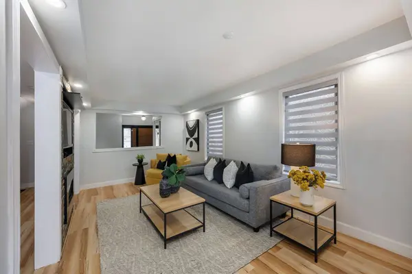 181 Madden PL, Clarington, ON L1C 5K4