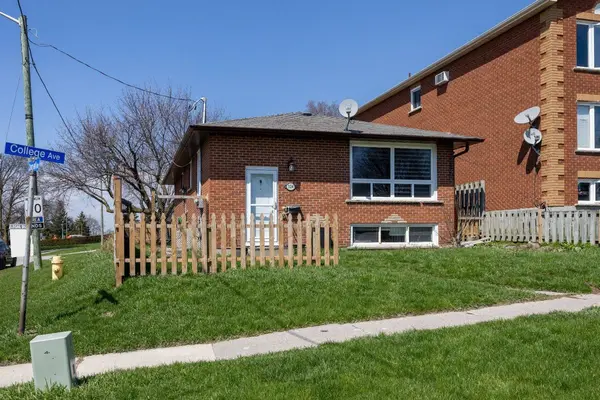 324 College AVE, Oshawa, ON L1J 1S1
