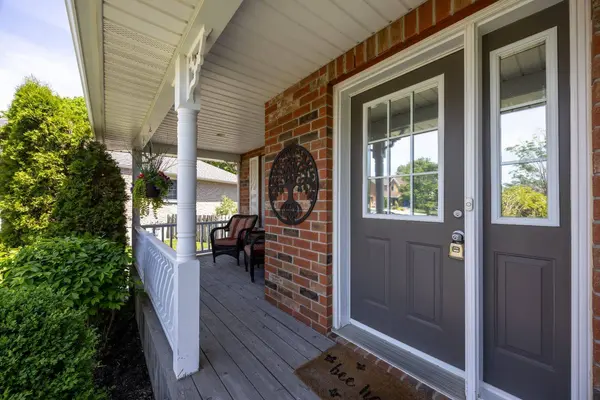 11 Chalmers CT, Port Hope, ON L1A 4J3