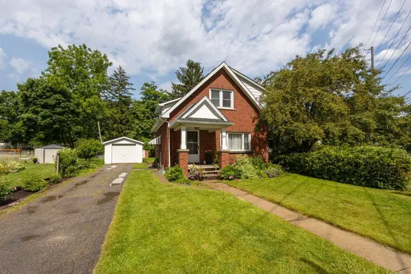 24 Liberty ST N, Clarington, ON L1C 2L6