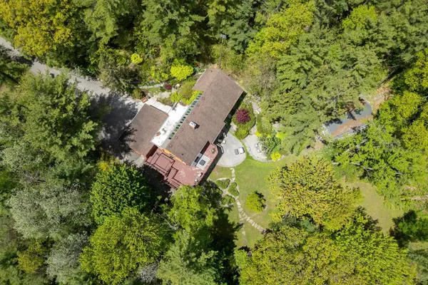 5 Sumac RD, Clarington, ON L0B 1B0