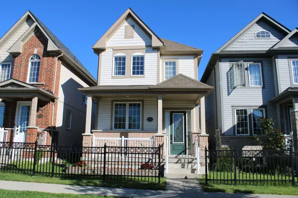 172 Mcbride AVE, Clarington, ON L1C 0J4