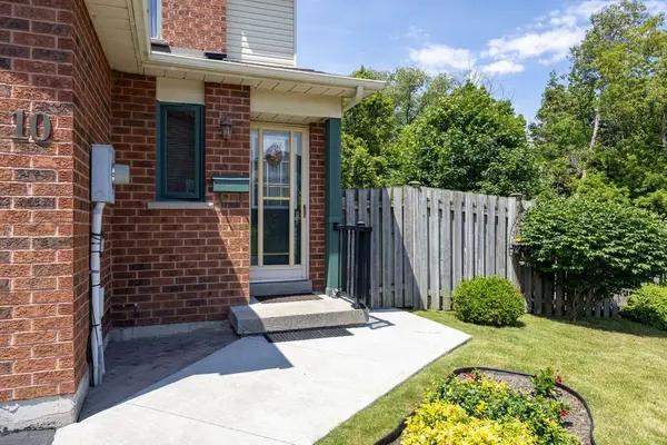 10 Climie CT, Clarington, ON L1C 4P5