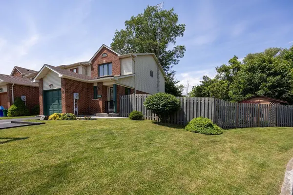 10 Climie CT, Clarington, ON L1C 4P5