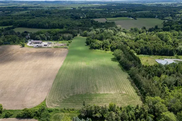 4206 Middle RD, Clarington, ON L1C 3K2