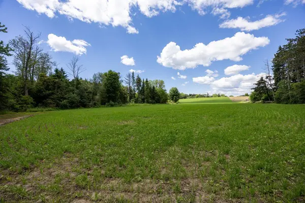 4206 Middle RD, Clarington, ON L1C 3K2