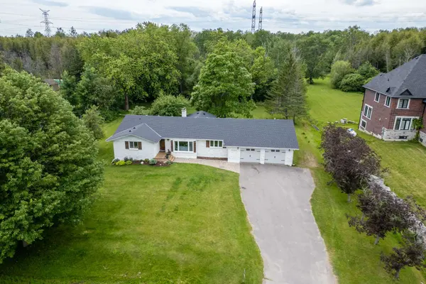 2532 Holt RD, Clarington, ON L1C 6G6