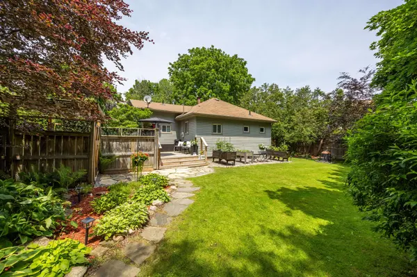 45 Centre ST, Clarington, ON L1C 2Y2